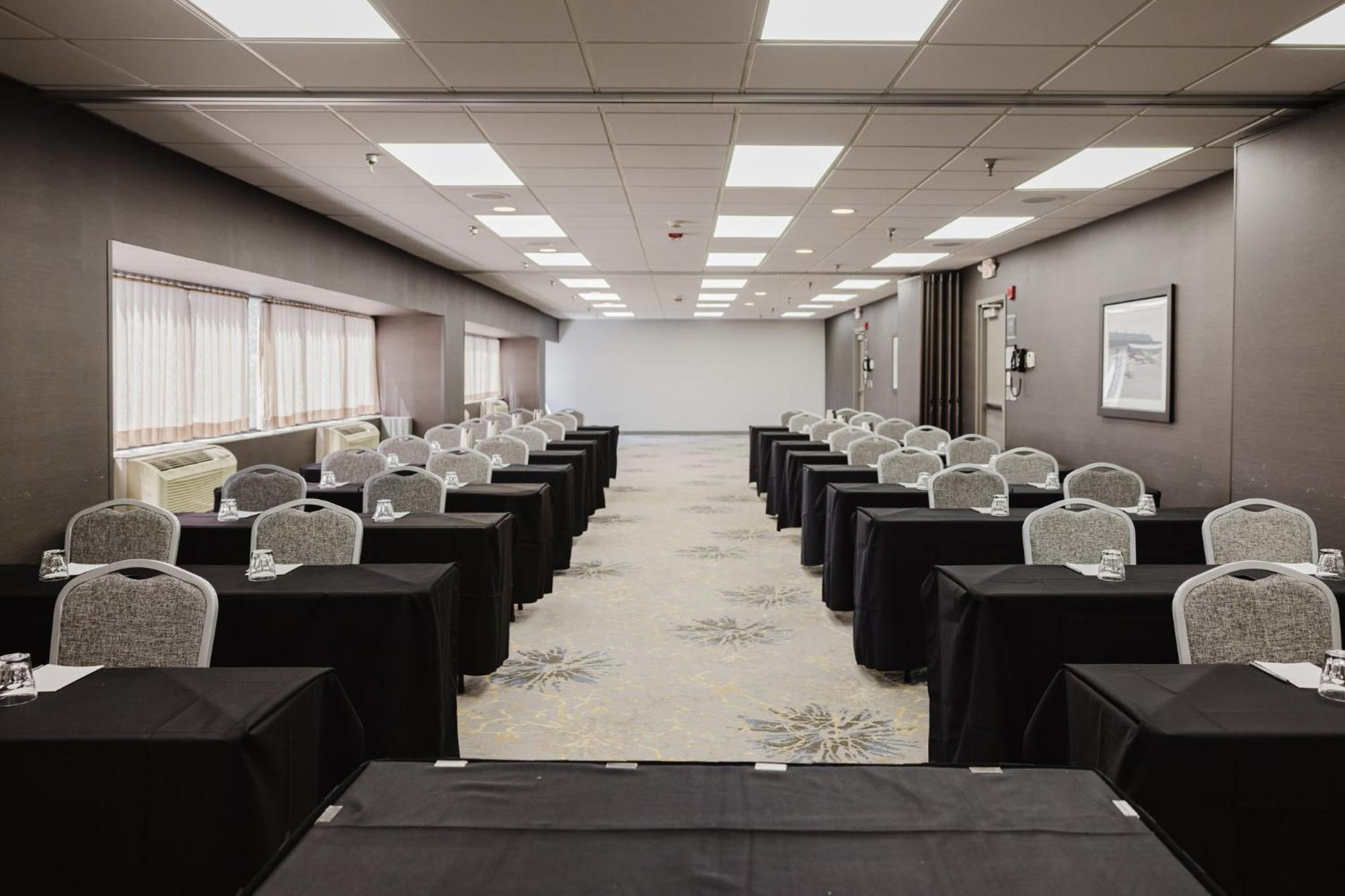 Crowne Plaza Msp Airport - Mall Of America By Ihg Hotel