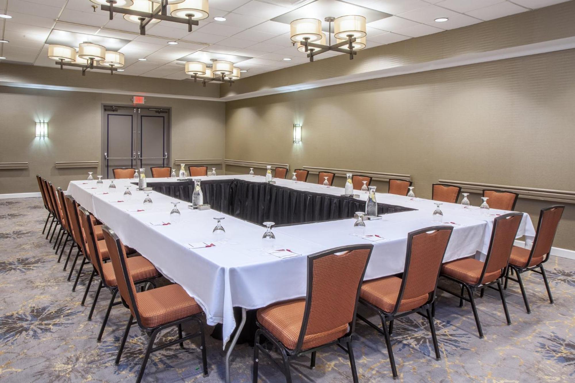 Hotel Crowne Plaza Msp Airport - Mall Of America By Ihg